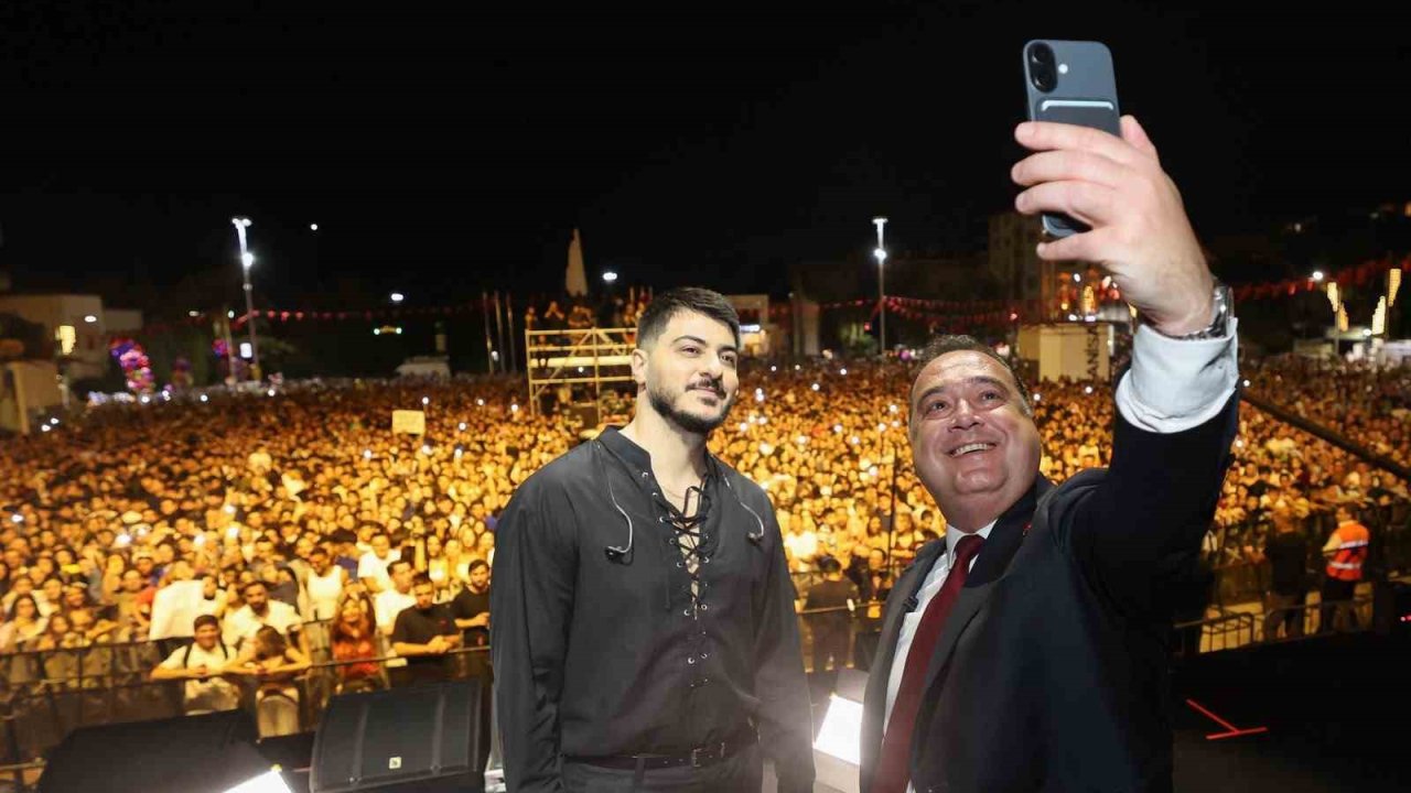 Manisa’nın kurtuluşunun 104. yılı Semicenk konseriyle kutlandı