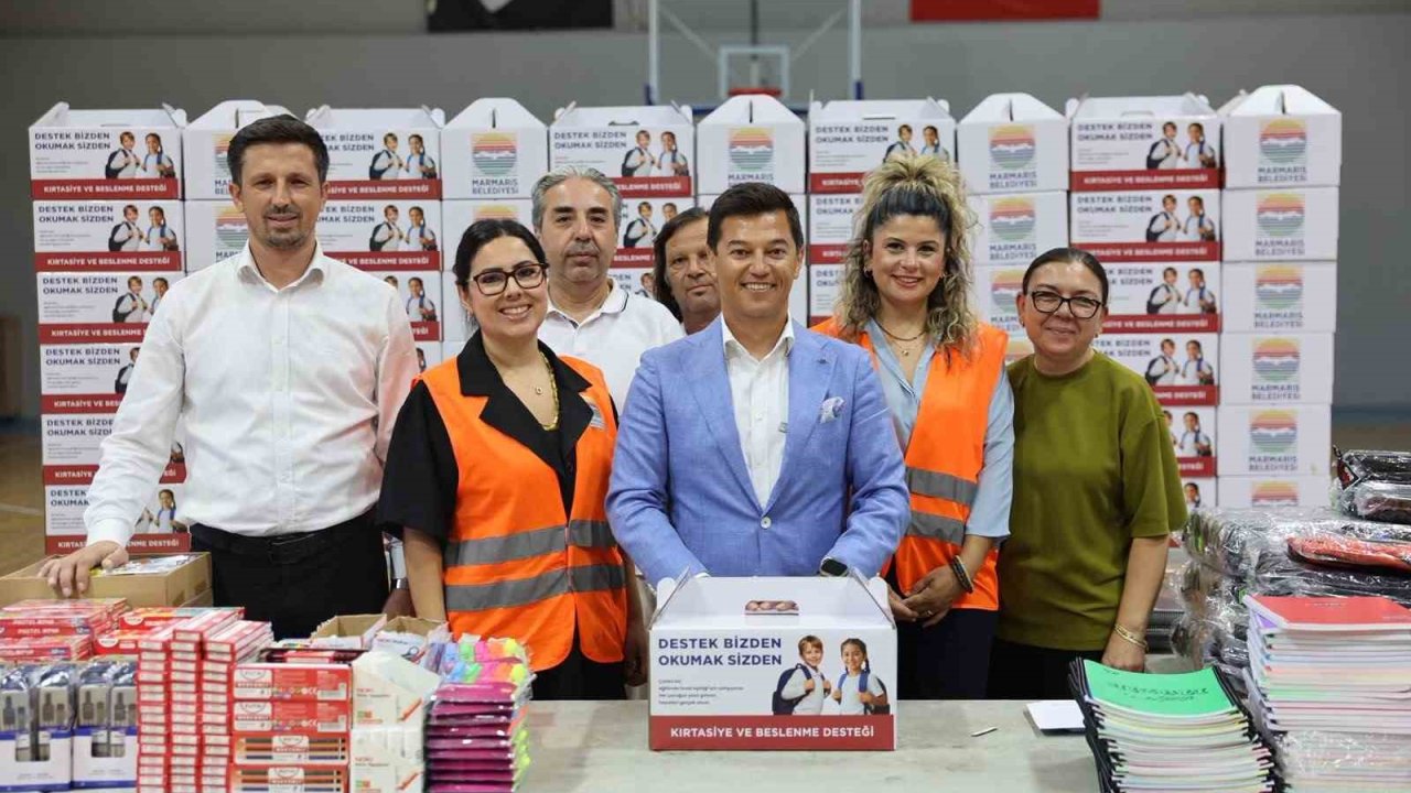 Marmaris’te öğrenciler yeni eğitim yılına destekle başlıyor