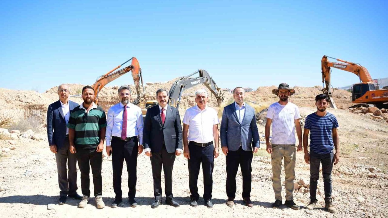 MTÜ’de Merkezi Kütüphane ve Kampüs Meydanı için çalışmalar başladı