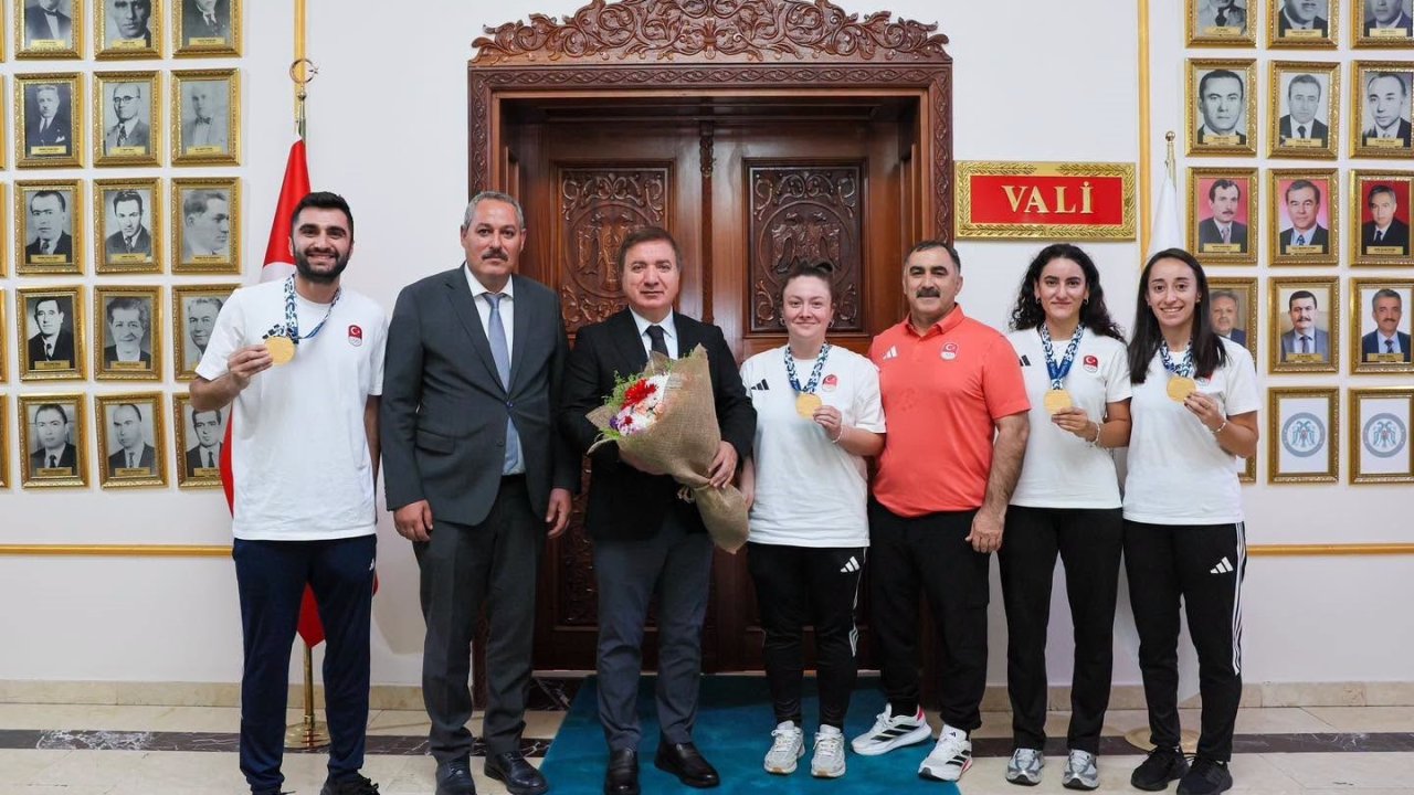 Erzincan’ın milli sporcuları 5 altın madalyayla gururlandırdı