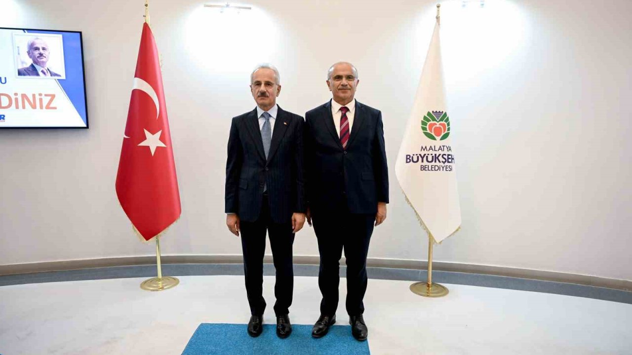 Bakan Abdulkadir Uraloğlu’ndan Büyükşehir Belediyesi’ne ziyaret