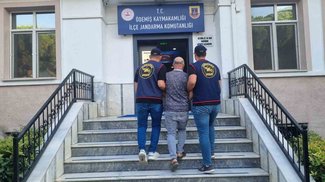 İzmir’de 8 yıl hapisle aranan şahıs JASAT’tan kaçamadı