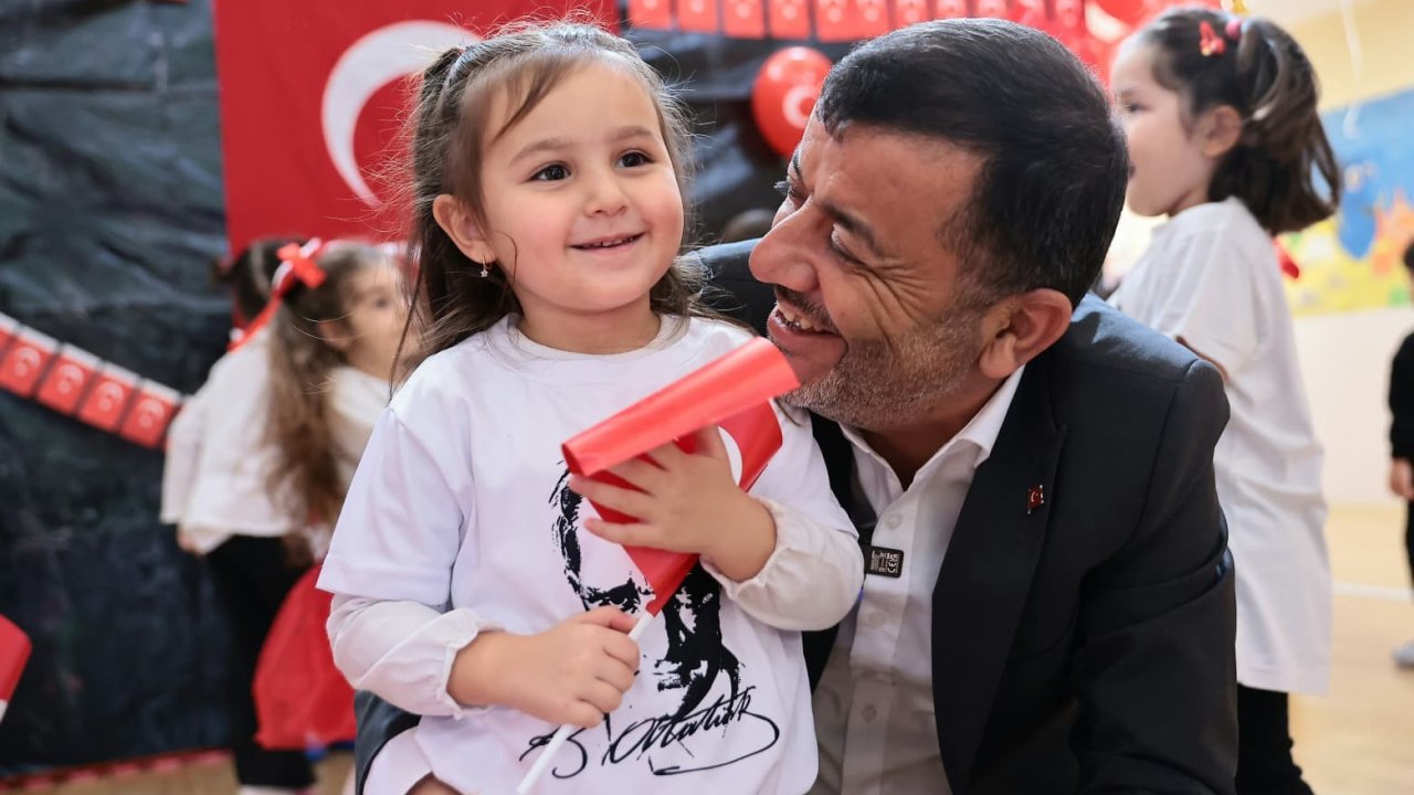 Denizli Büyükşehirden öğrencilere ve ailelere yeni eğitim yılında güçlü destek