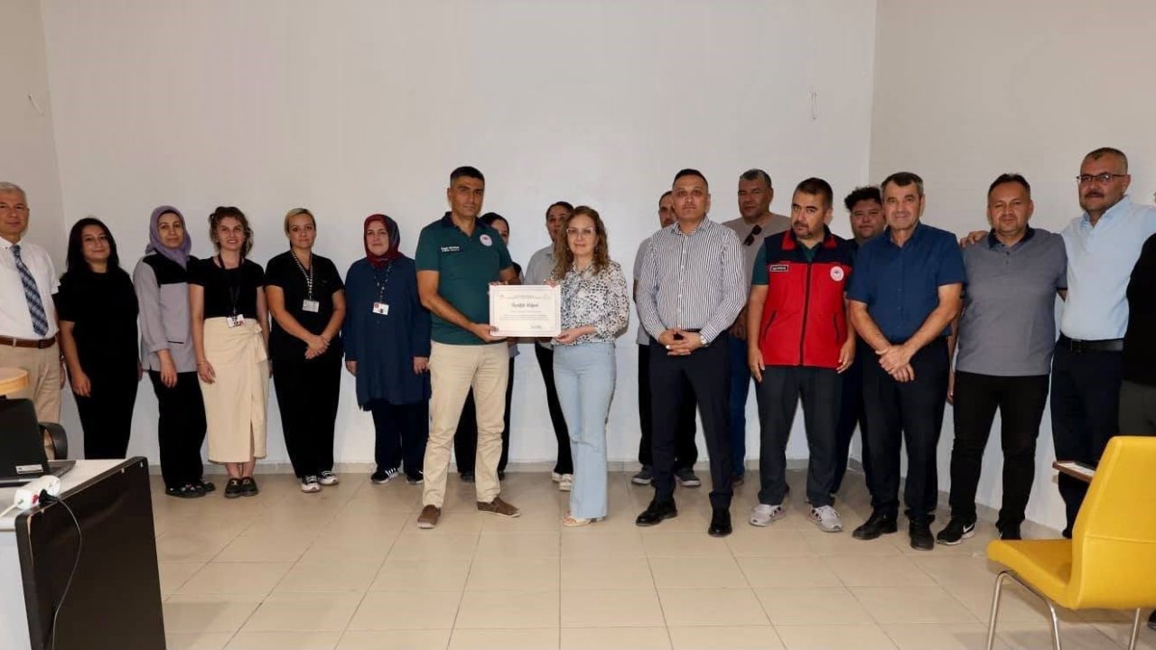 Dinar’da hastane çalışanlarına yönelik su verimliliği toplantısı