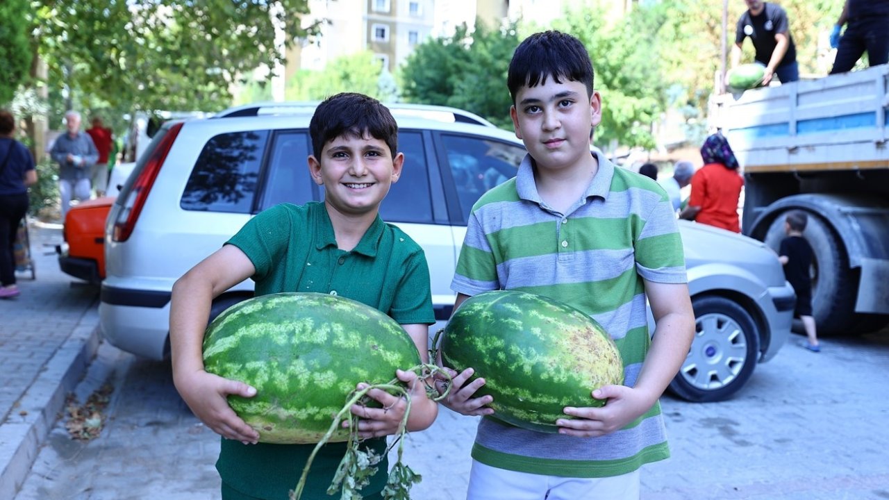 Üreticinin imdadına Başkan Çavuşoğlu yetişti