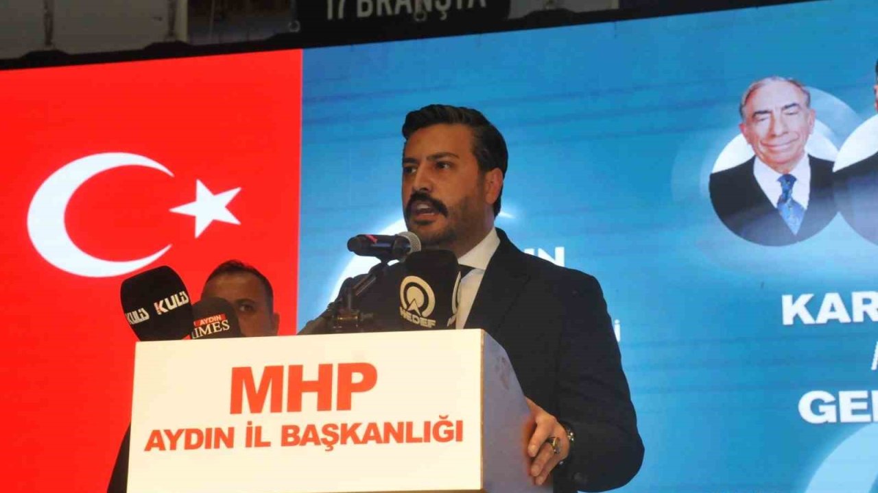 MHP Aydın İl Başkanı Cihangiroğlu: "Kenetlenirsek aşamayacağımız hiçbir engel yoktur"