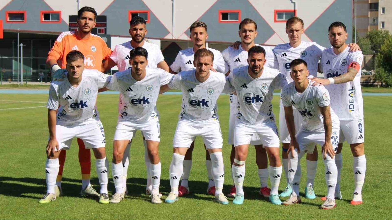 Volkan Çolak: "Evimizde ilk maç, ilk galibiyet"