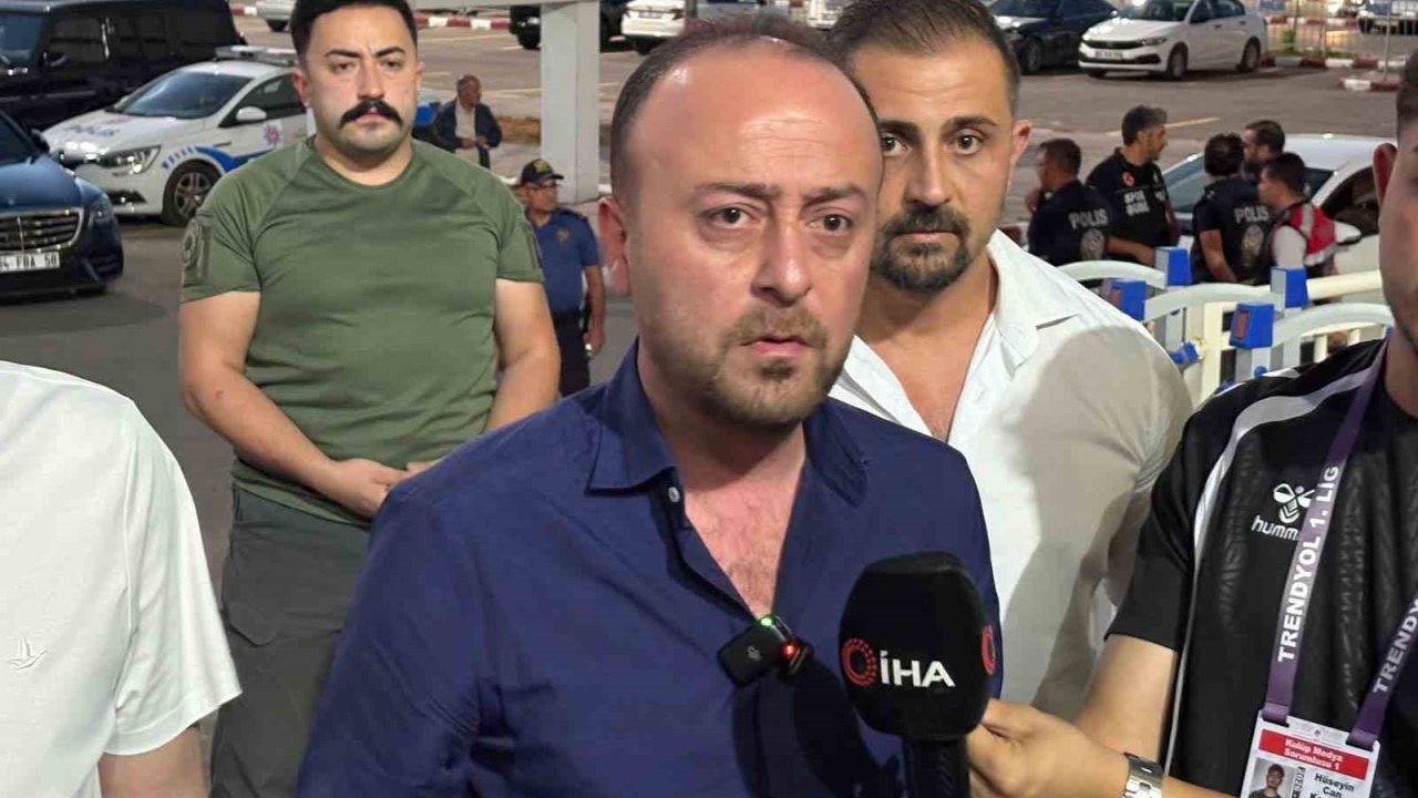 Sivasspor Başkanı Özçoban: "Türk futbolu bu hakemlerden temizlenmeli"