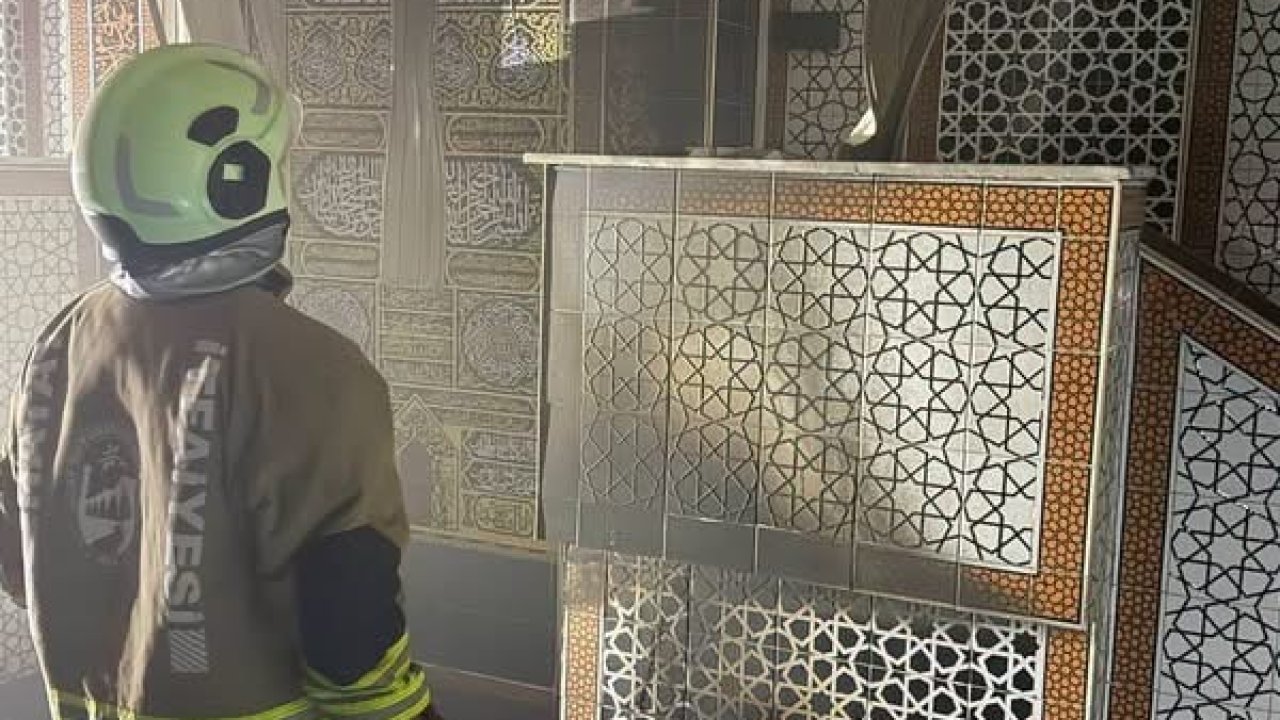 Kırıkhan’da camide yangın çıktı