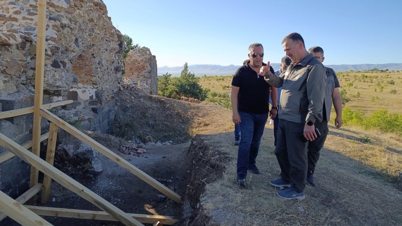 Nene Hatun Tarihi Millî Parkı’ndaki restorasyon sürüyor