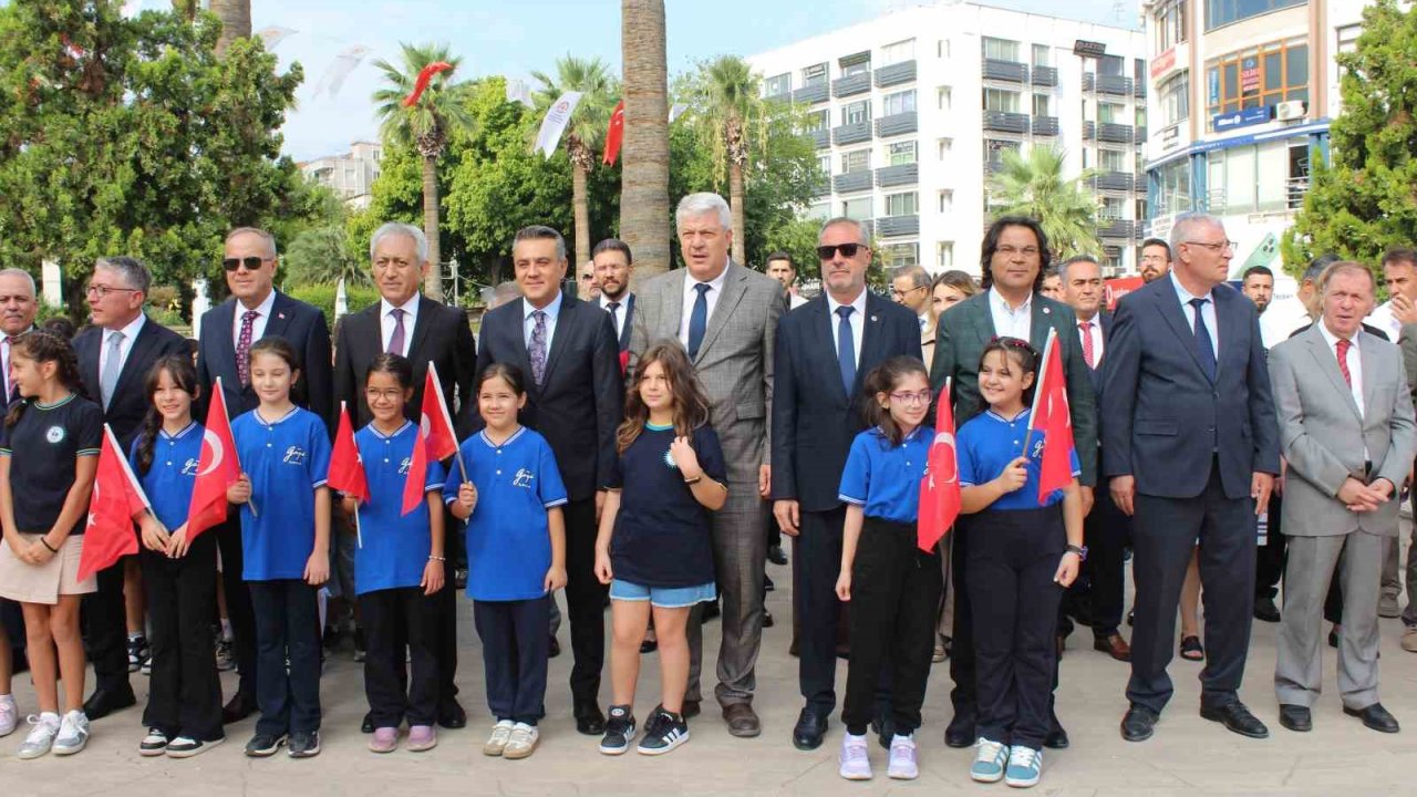 Denizli’de 2026-2027 eğitim öğretim yılı çelenk töreniyle başladı