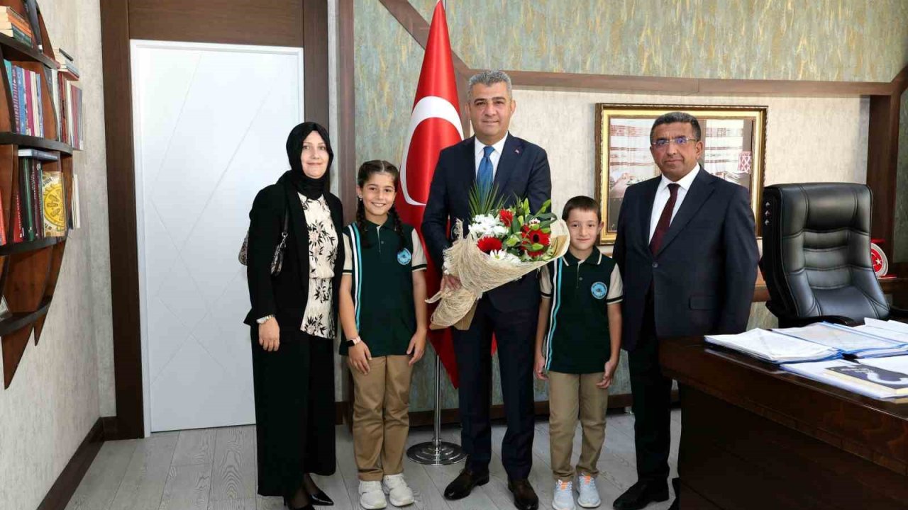 Erzurum’da ilk ders zili çaldı