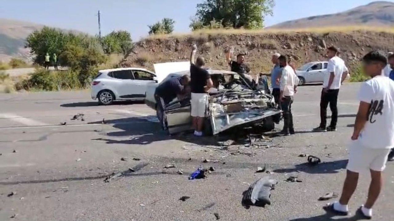 Malatya’da iki araç kafa kafaya çarpıştı: 2 yaralı