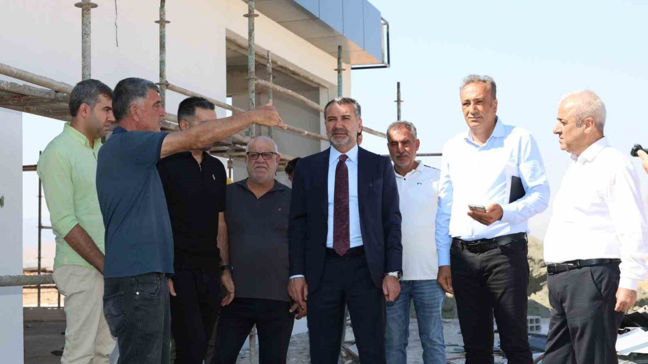 Başkan Şerifoğulları, yapımı devam eden projeleri inceledi