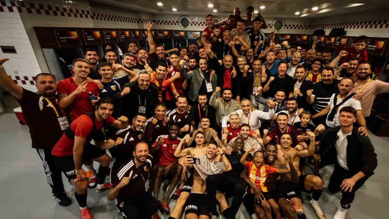 Kayserispor, liderlik koltuğunda