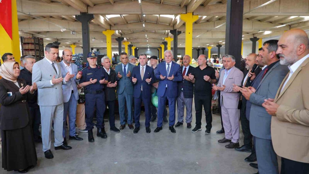 Bayburt’ta Ahilik Haftası halk pazarında başladı