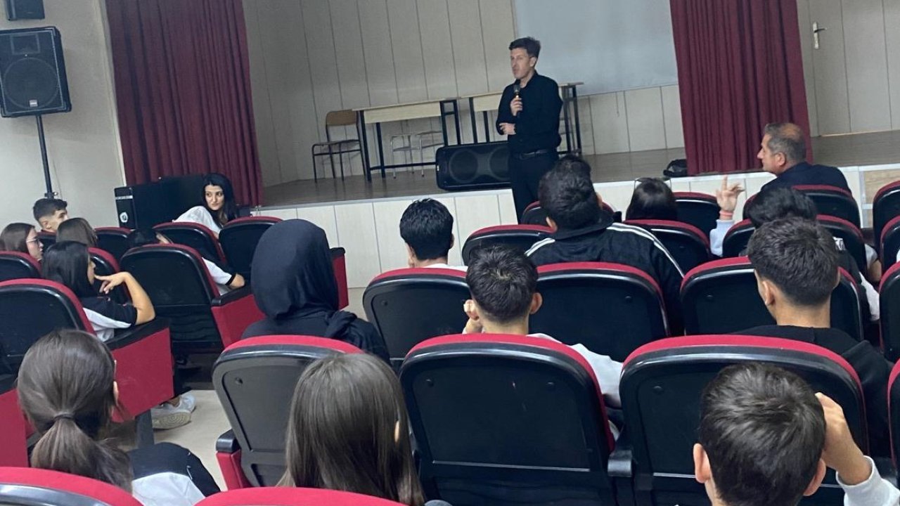 Mesleki eğitime yeni başlayan öğrenciler sektörle buluştu