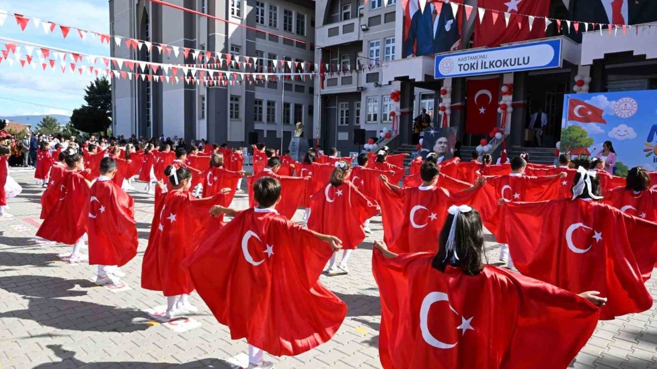 Kastamonu’da İlköğretim Haftası kutlandı