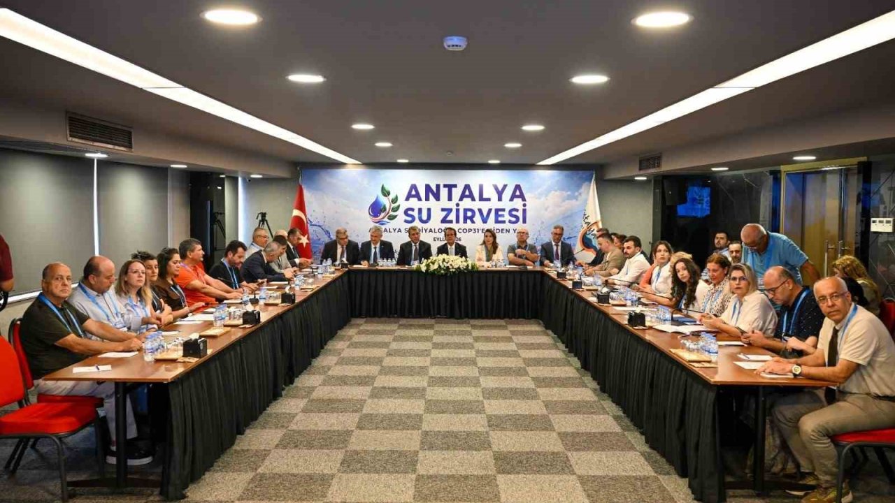 Antalya’da suyun geleceği masaya yatırıldı