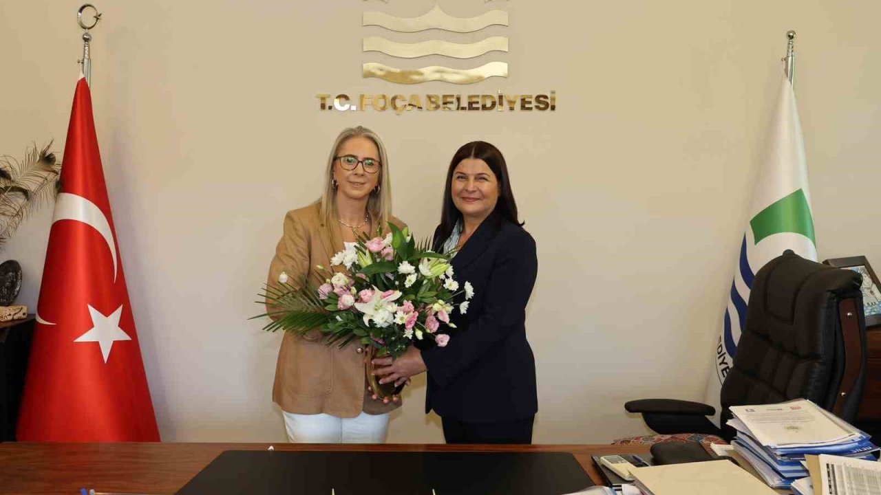 AK Parti’ye geçen Foça Belediye Başkanı’na Çankırı’dan destek ziyareti