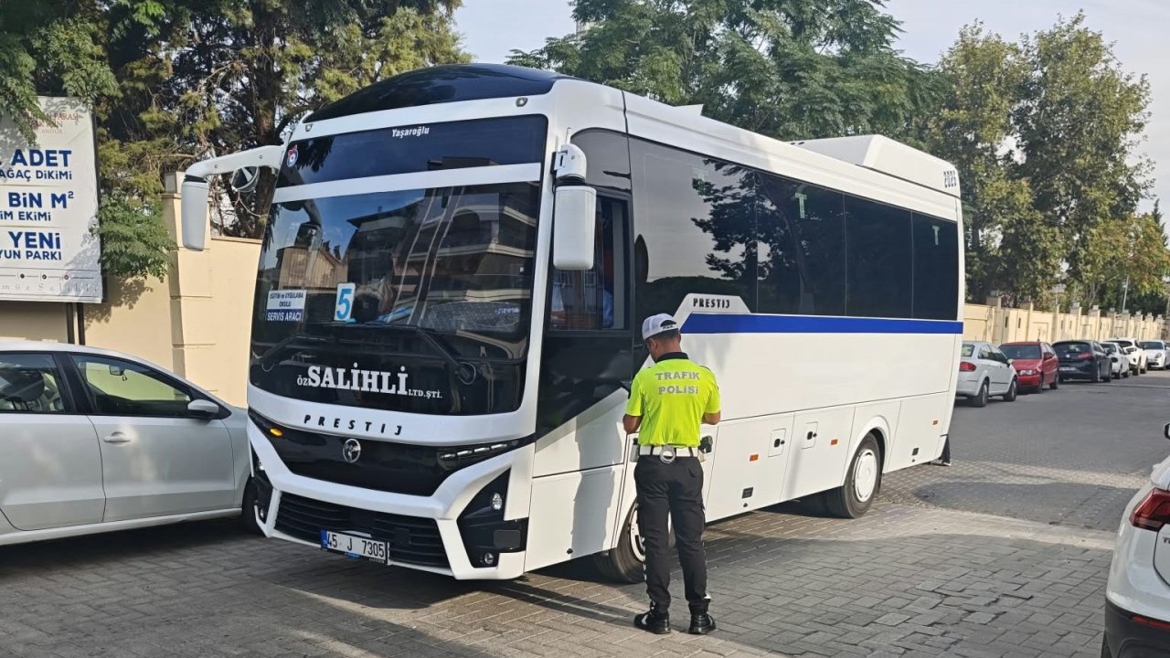 Salihli’de okul servislerine sıkı denetim