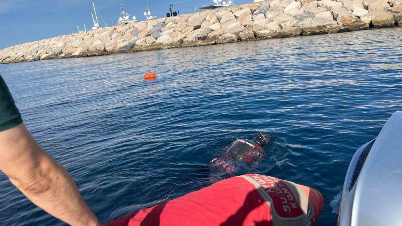 Didim’de denizde sıkı denetim, dalgıçlar da görev aldı