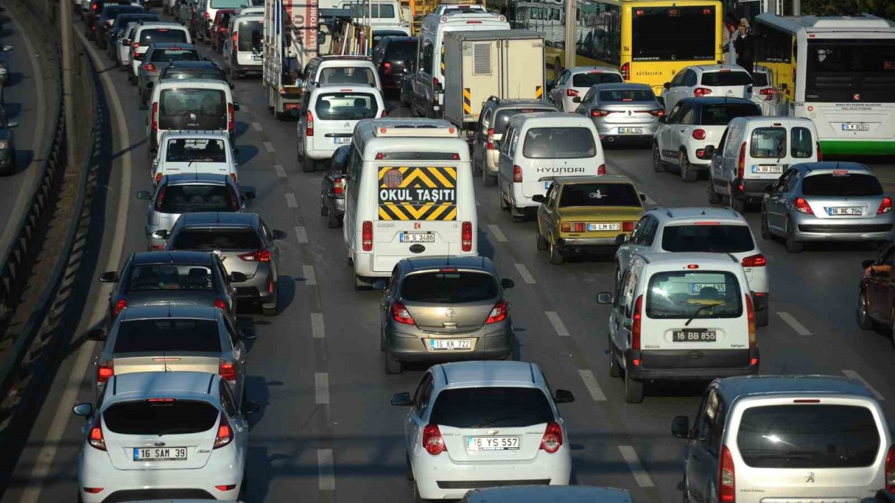Bursa’da okul servis ücretlerine yüzde 25 zam