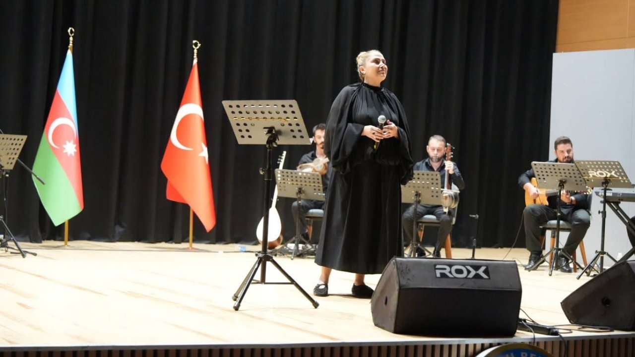 Bakü’nün kurtuluş coşkusu Turgutlu’ya taşındı