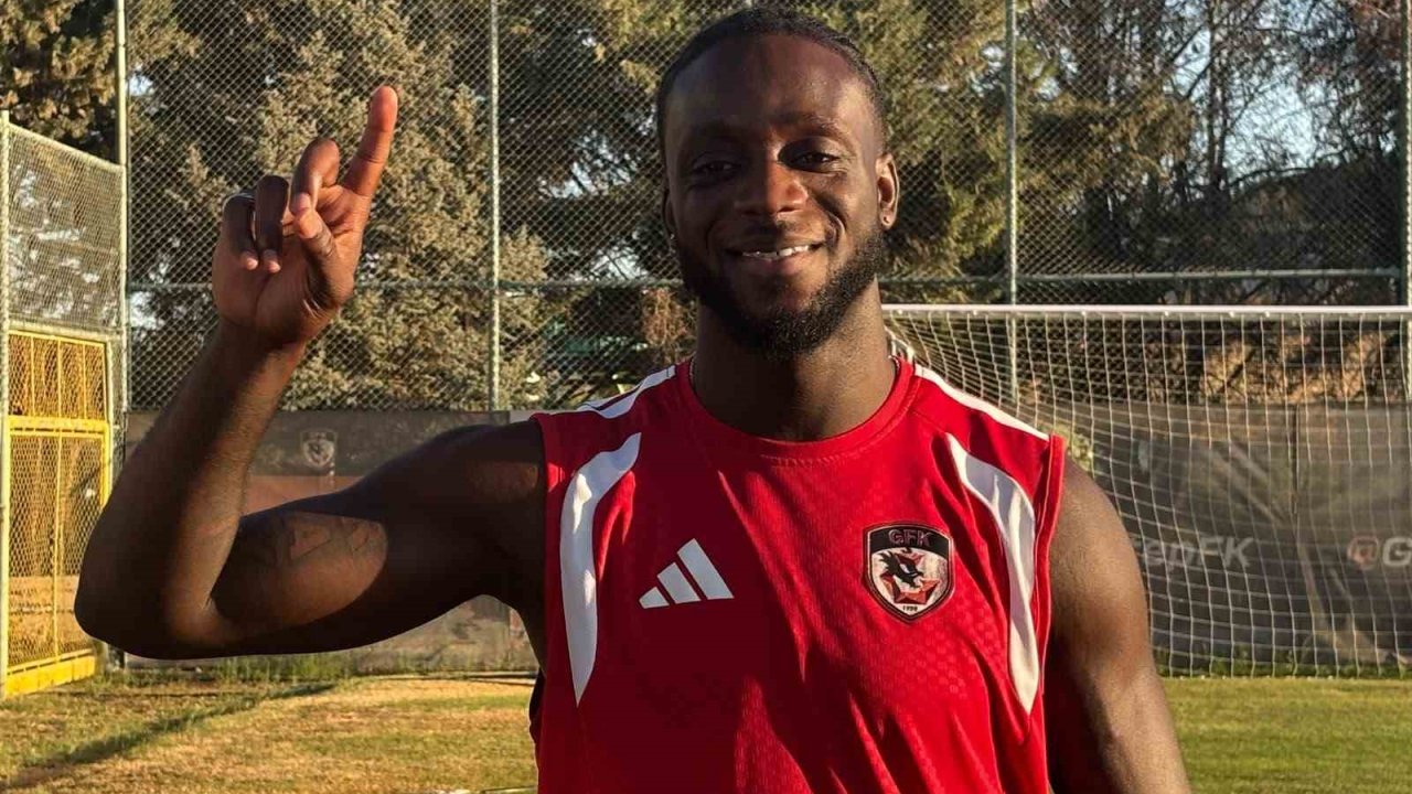 Myenty Abena: "Fenerbahçe maçı önemliydi ama Kocaelispor maçı daha önemli"