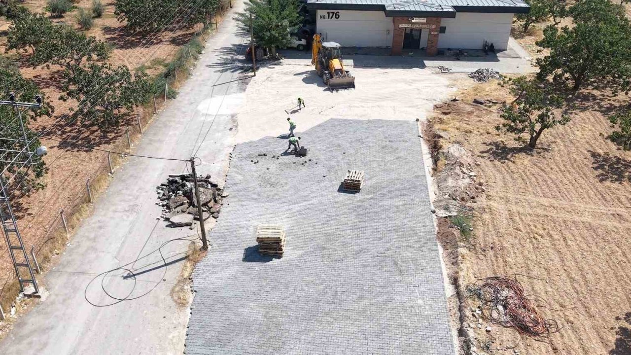 Şehitkamil’den kırsal mahallelere yatırım seferberliği