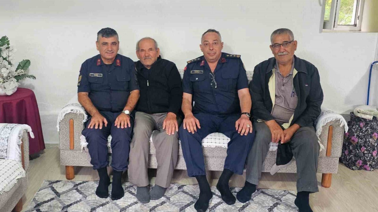 İl Jandarma Komutanı Vanlı, gazilerle bir araya geldi