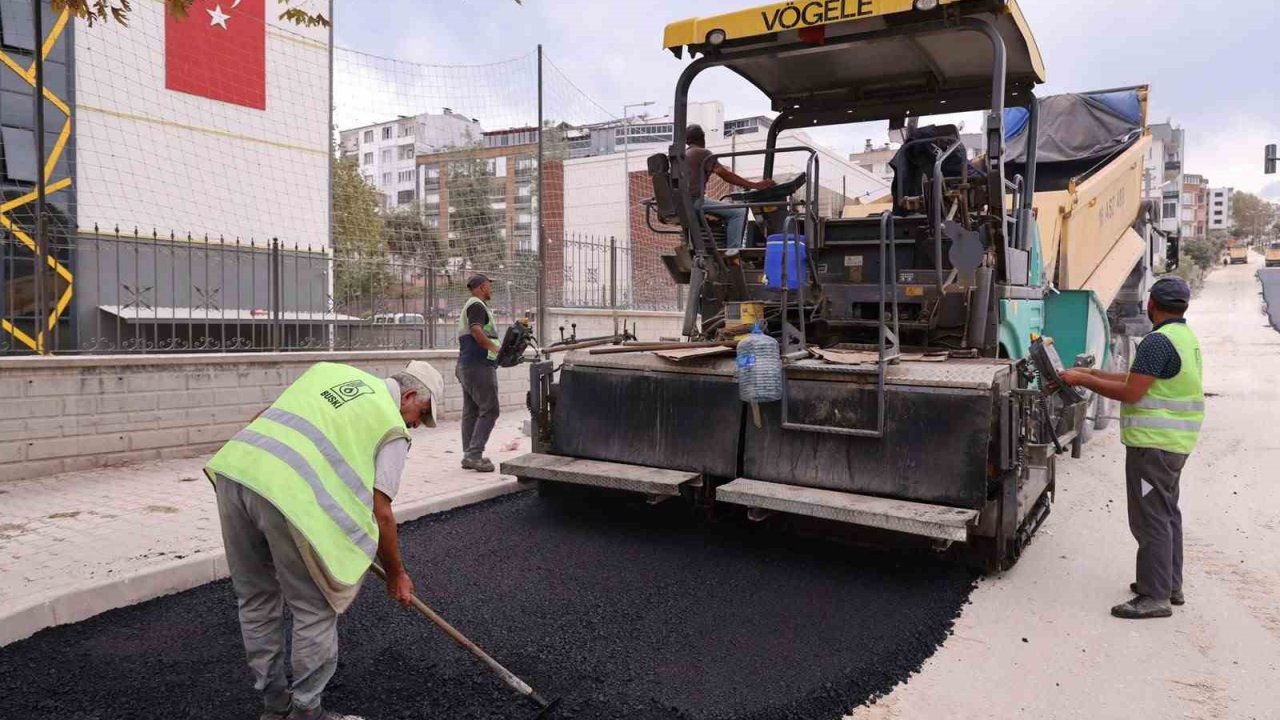 Mustafakemalpaşa’nın alt ve üstyapısı büyükşehir tarafından yenileniyor