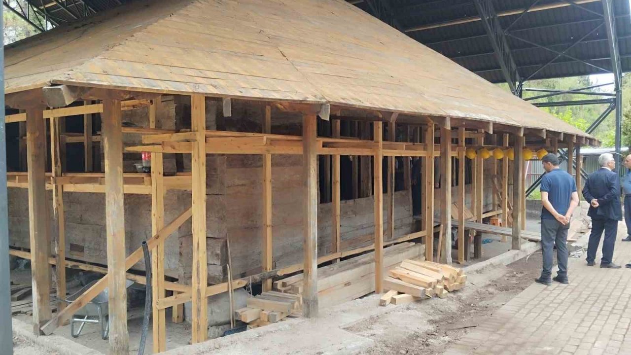 8,5 asırlık Göğceli Camii geleceğe hazırlanıyor