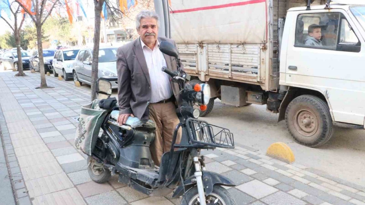 Hayatı boyunca girdiği hiçbir seçimi kazanamayan adam hayatını kaybetti