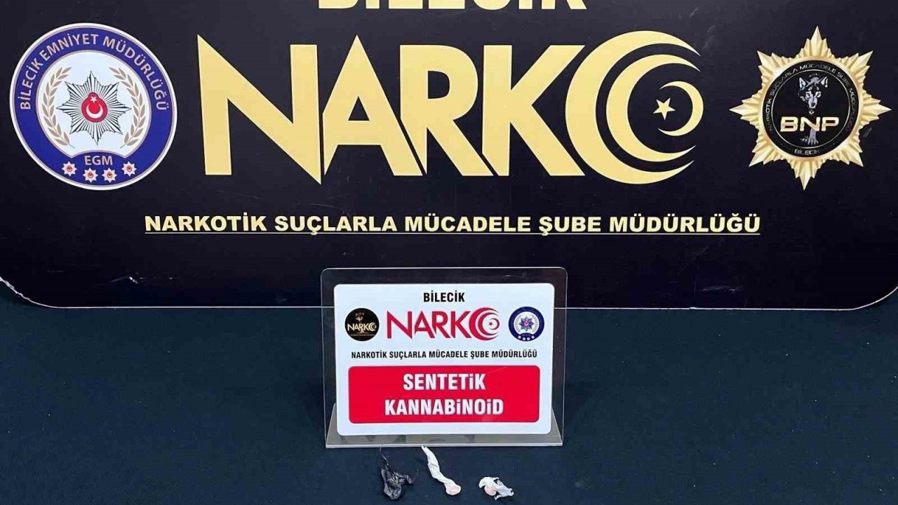 Bilecik’te bir araç 3 şüpheli şahıs üzerinde bonzai ele geçirildi