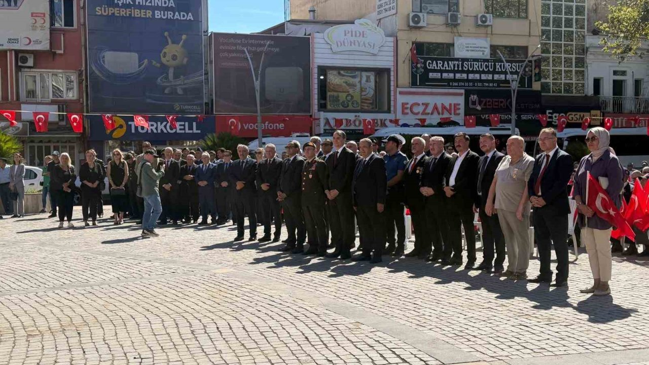 Edremit’te Gaziler Günü kutlandı