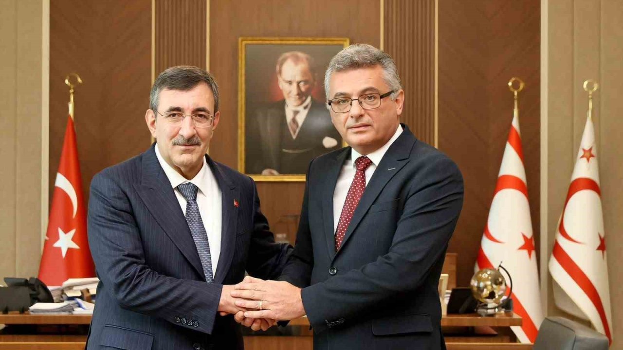 KKTC Cumhurbaşkanı Erhürman, Cumhurbaşkanı Yardımcısı Yılmaz ile görüştü