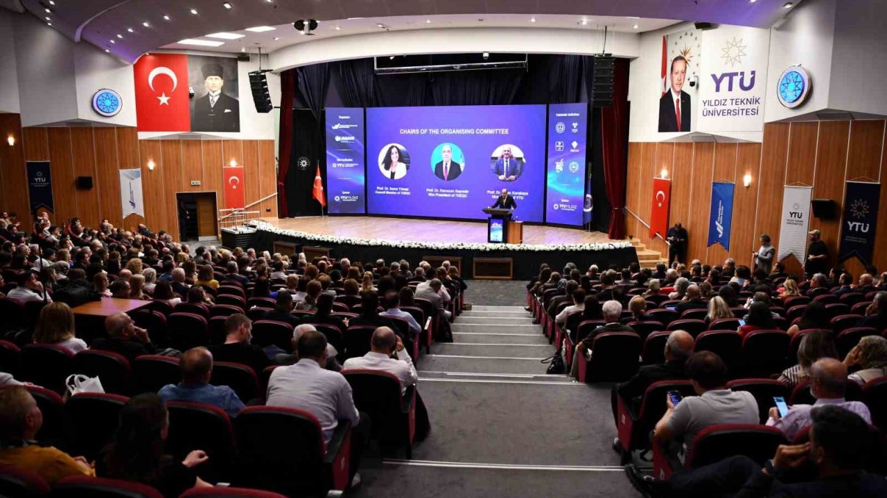 BARÜ’nün kalite çalışmaları YÖKAK’tan "İyi Uygulama Örneği" ödülü aldı
