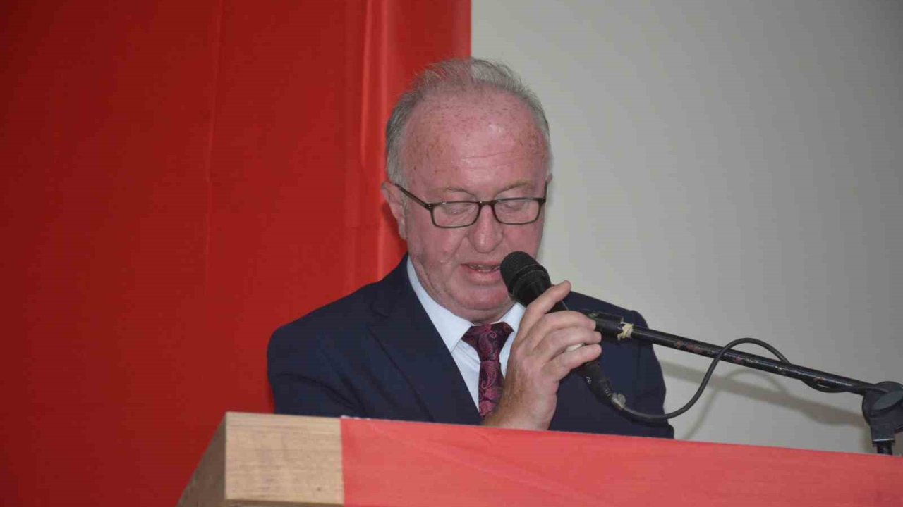 Hikmet Çınar yeniden MHP Sinop İl Başkanı seçildi