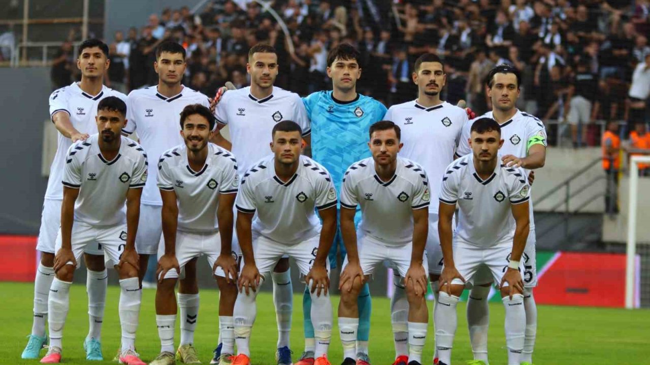 Altay, ilk yenilgisini aldı