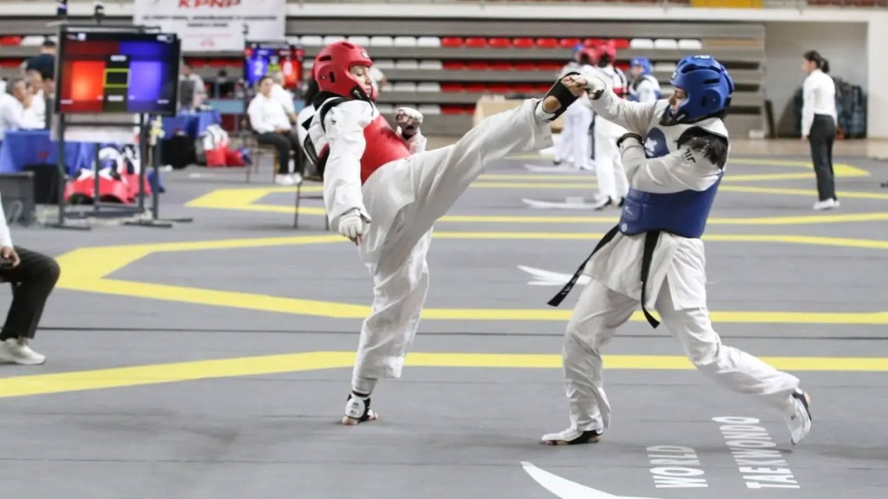 Taekwondo Doğu Grubu Müsabakaları Sivas’ta yapıldı