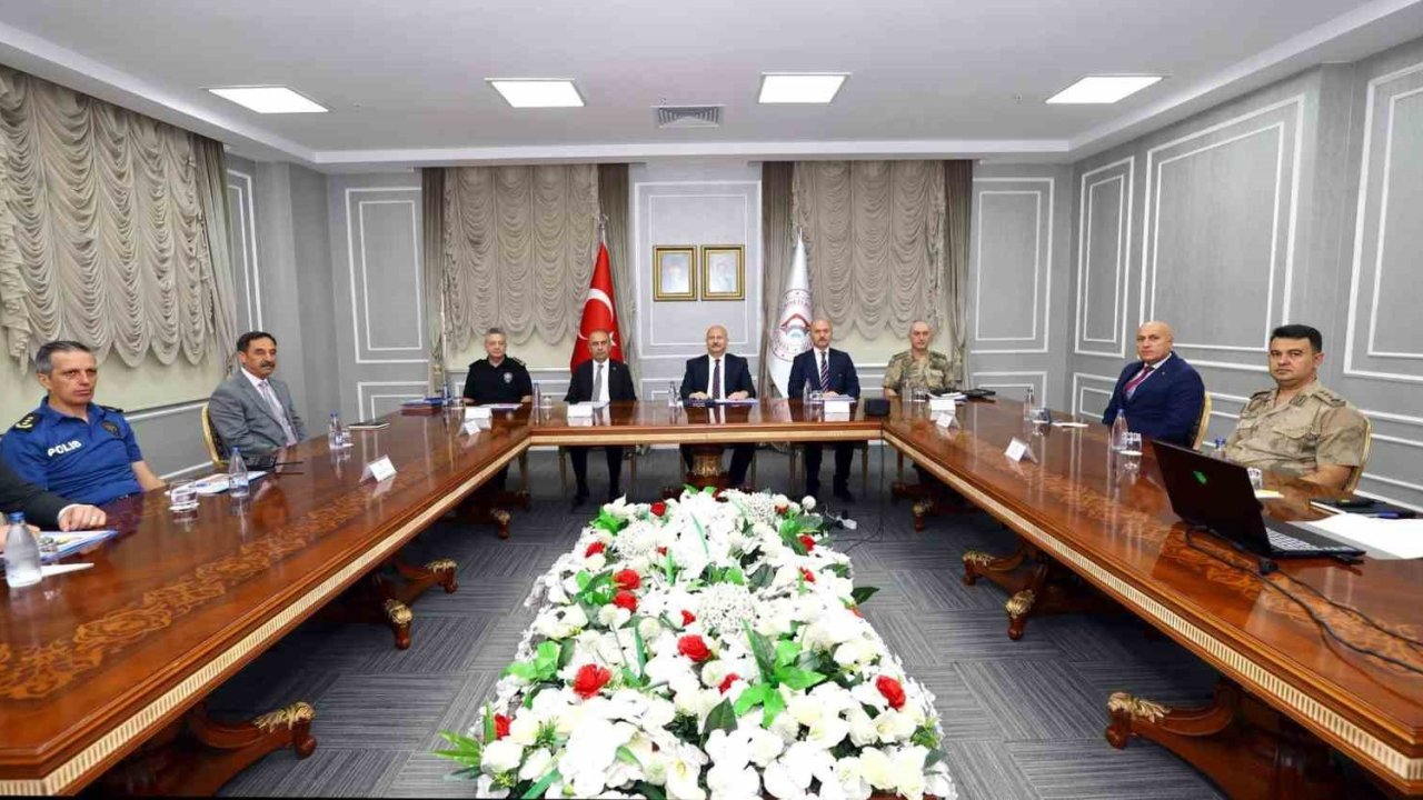 Adıyaman’da üniversitelerde huzur ve güvenlik toplantısı yapıldı