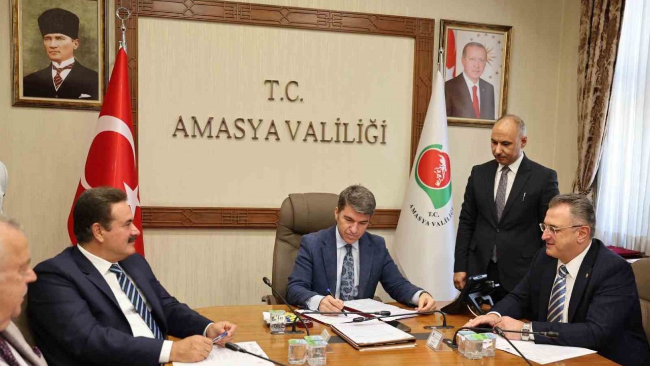 Gümüşhacıköy OSB’nin kuruluş protokolü imzalandı