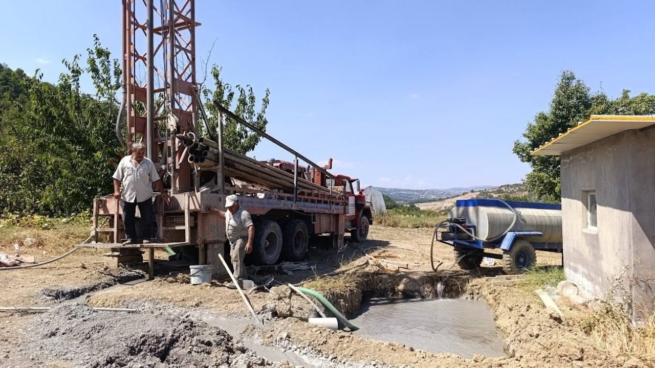 Şaphane Gaipler köyünde içme suyu için 220 metrelik sondaj