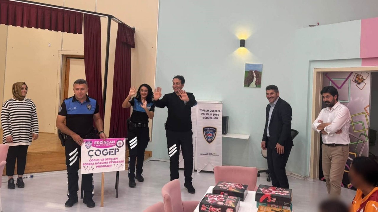Erzincan’da Sevgi Evlerinde kalan çocuklara akıl ve zeka oyunları kursu