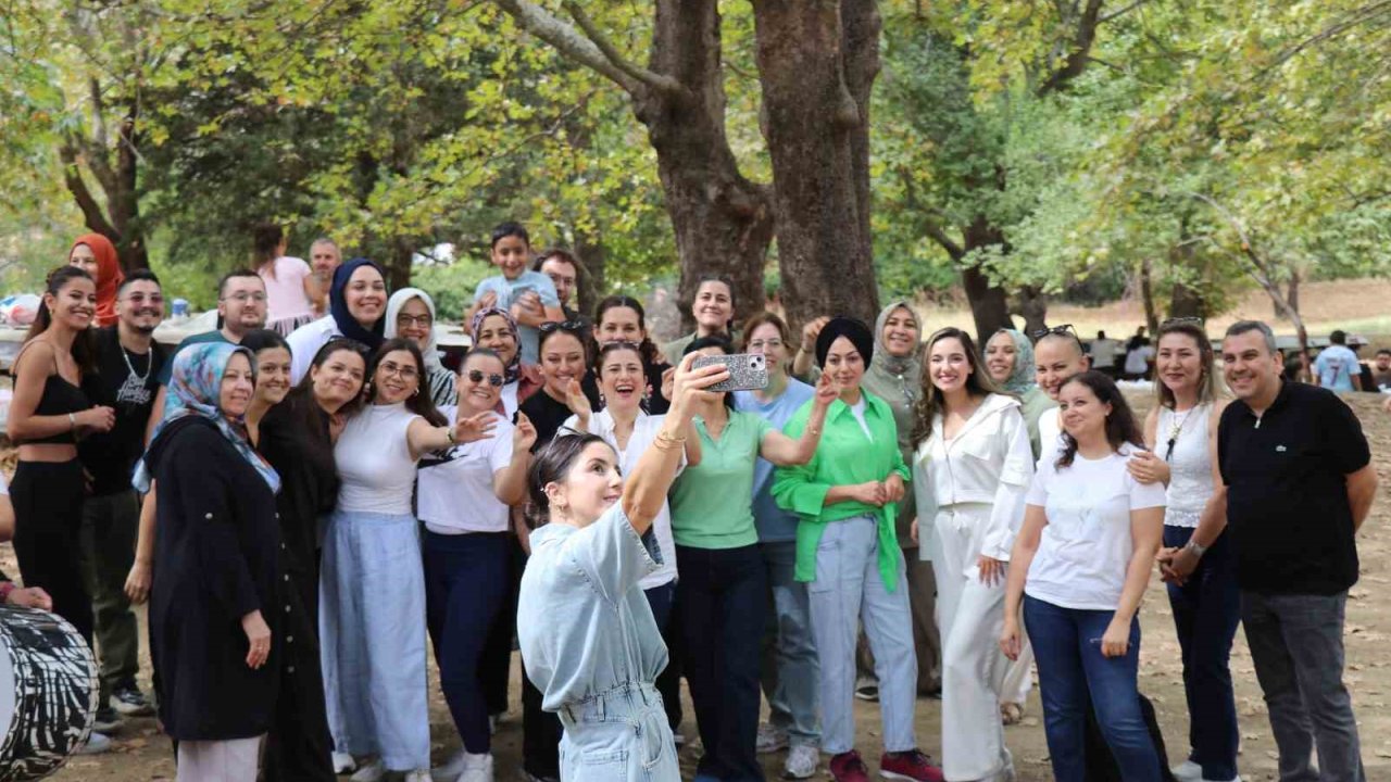 Egekent Hastanesi çalışanları yılın yorgunluğunu attı