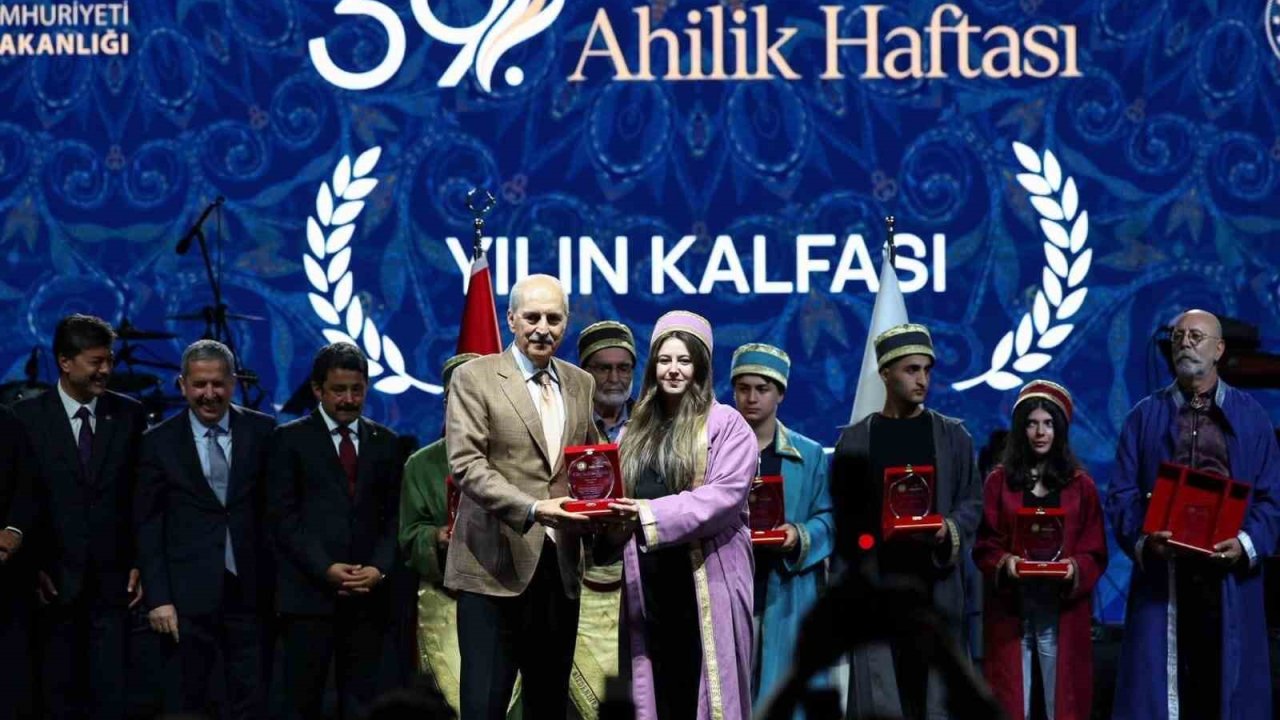 20 yaşında sanayide erkek egemenliğini kırdı, Türkiye’de yılın kalfası oldu