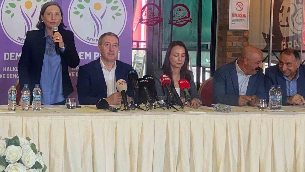 DEM Parti Genel Başkanı Bakırhan: "Bu ülkeyi yönetmeye adayız, bu ülkeyi yönetmeye talibiz"