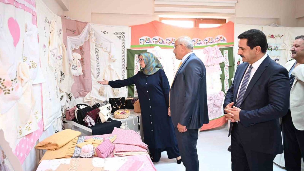 Başkan Er: "Üreten kadınlarımız için çarşı oluşturacağız"