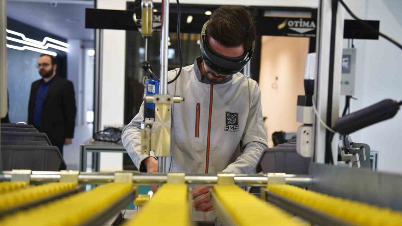 Bursa Model Fabrika’ya KOSGEB’den stratejik destek
